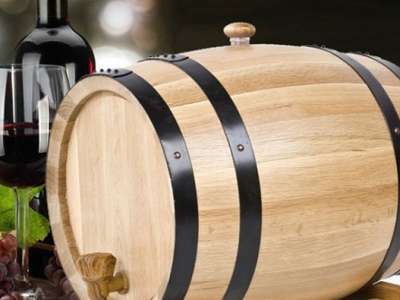 Lý do rượu vang thường được ủ trong thùng gỗ sồi