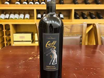 Rượu vang Ý Golf Primitivo di Manduria