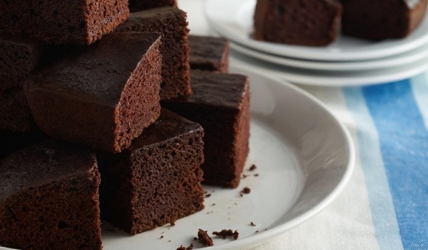 banh bong lan vang do cacao dac biet1