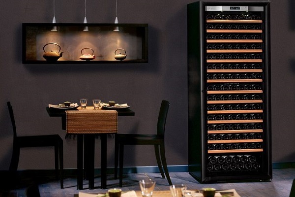 bi quyet bao quan ruou vang trong mua he nong buc