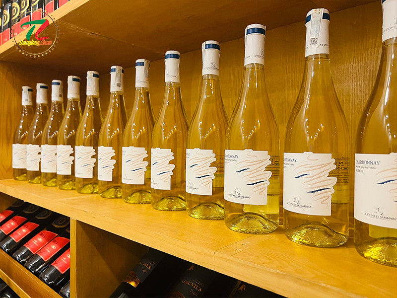 kham pha dien mao moi cua chardonnay salento chai vang trang dac trung cua vung salento 3
