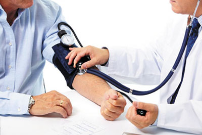 Lợi ích của sâm panh với sức khỏe con người