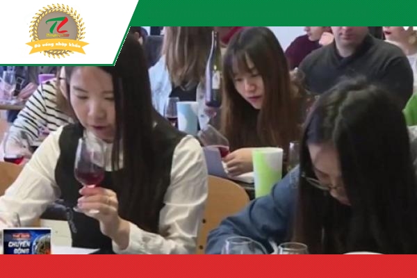 nem ruou vang nghe khong phai ai cung lam duoc