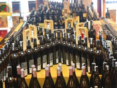 Mua rượu vang rẻ tại Cầu Giấy – Địa chỉ nào cho người tiêu dùng an tâm chọn lựa?
