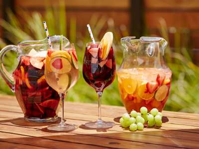 Bạn biết gì về rượu vang trái cây?