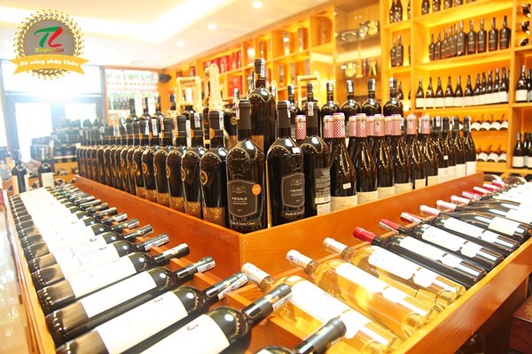 ruou vang phap tai cau giay1