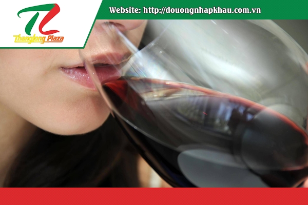 ruou vang tac dong tich cuc den kha nang sinh san cua phu nu